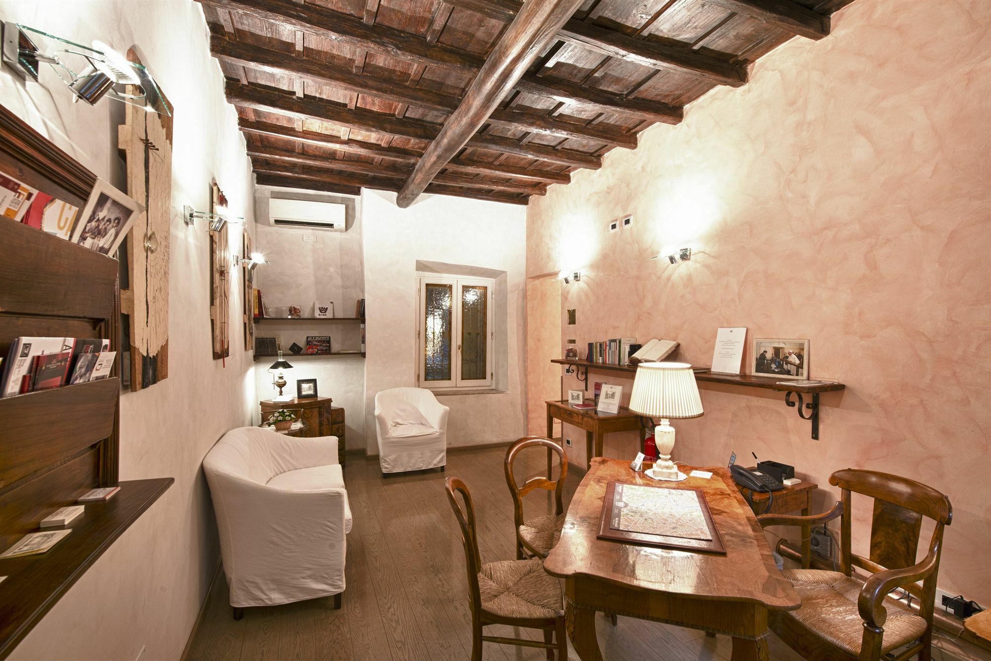 Hotel Relais Maddalena Roma Exterior foto